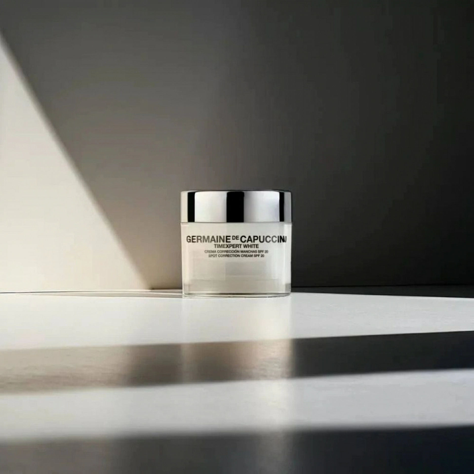 Crema Corrección Manchas SPF20 - 50 ml - Timexpert White - Germaine de Capuccini ®