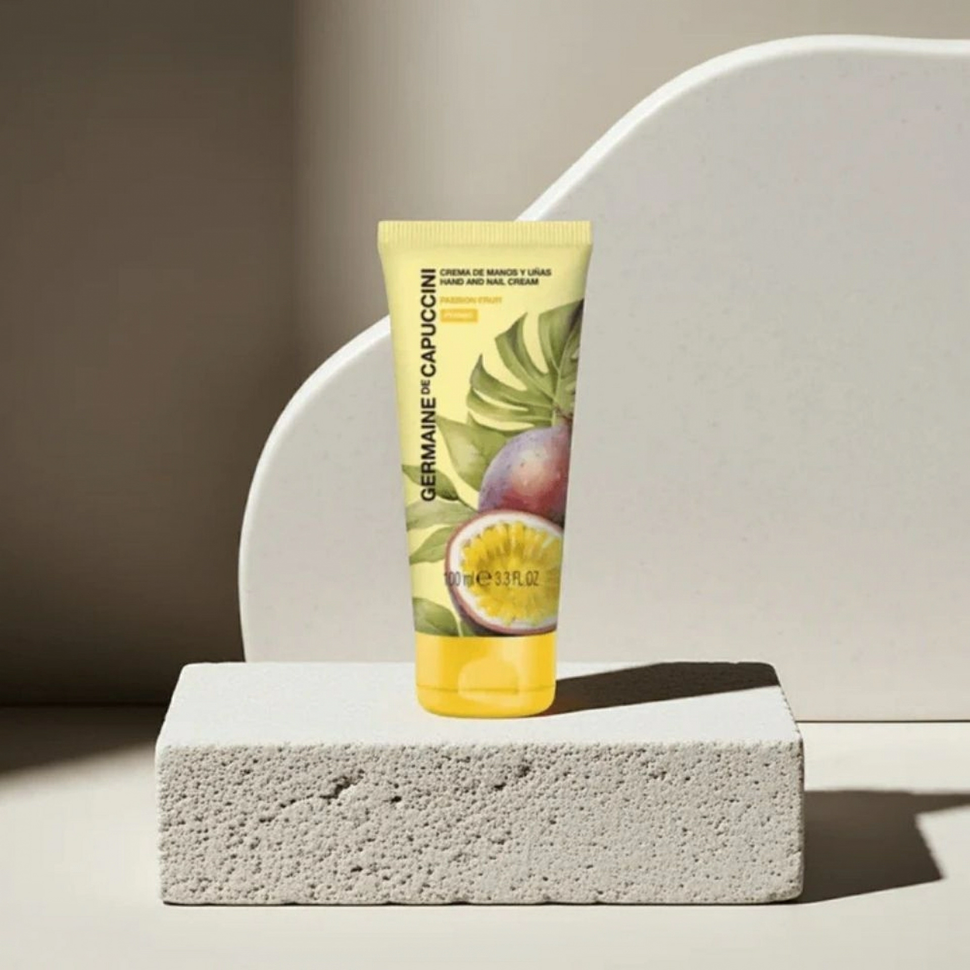 Crema de Manos y Uñas - Germaine de Capuccini ®