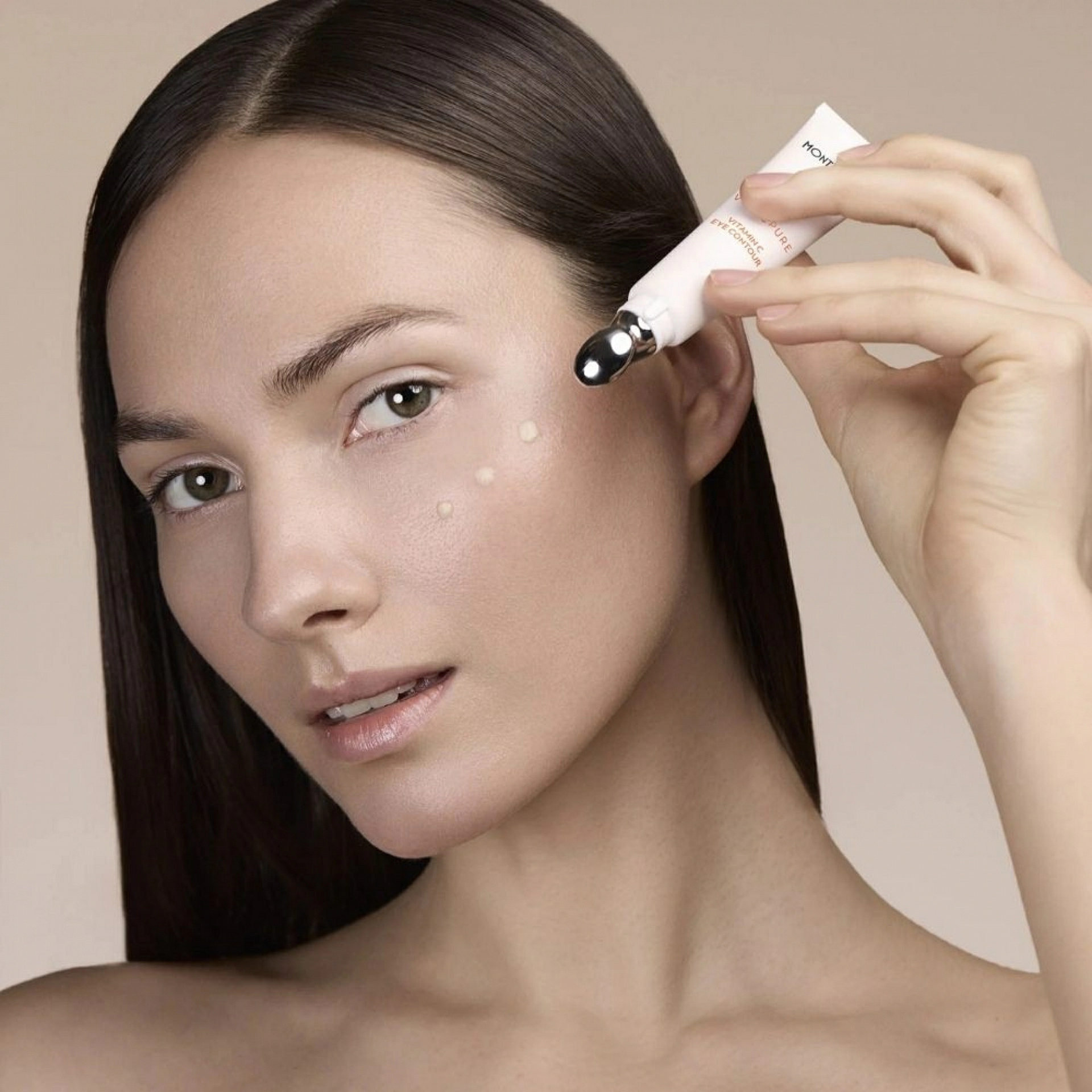 Eye Contour | Contorno de ojos con Vitamina C 15ml - Vita Pure C - Montibello ®
