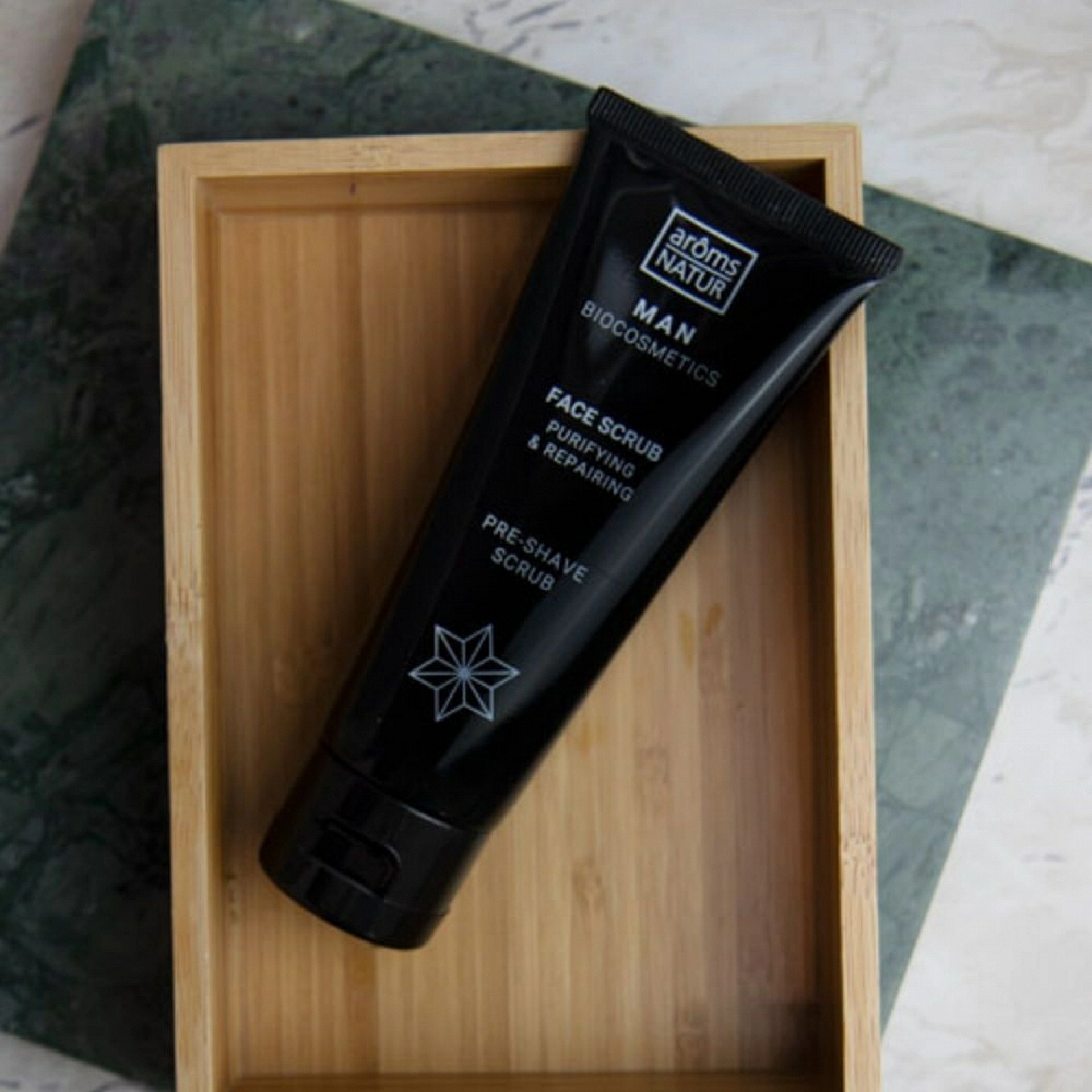 Face Scrub | Exfoliante Facial para Hombre - MEN - Arôms Natur ®