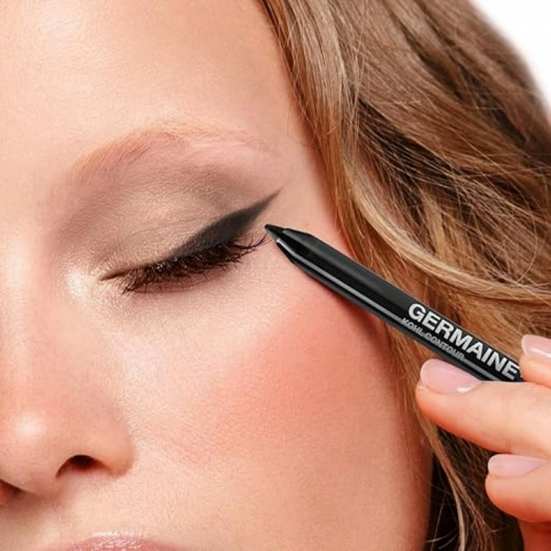 Kohl Contour | Delineador de ojos 1.3 ml - Maquillaje de ojos - Germaine de Capuccini ®