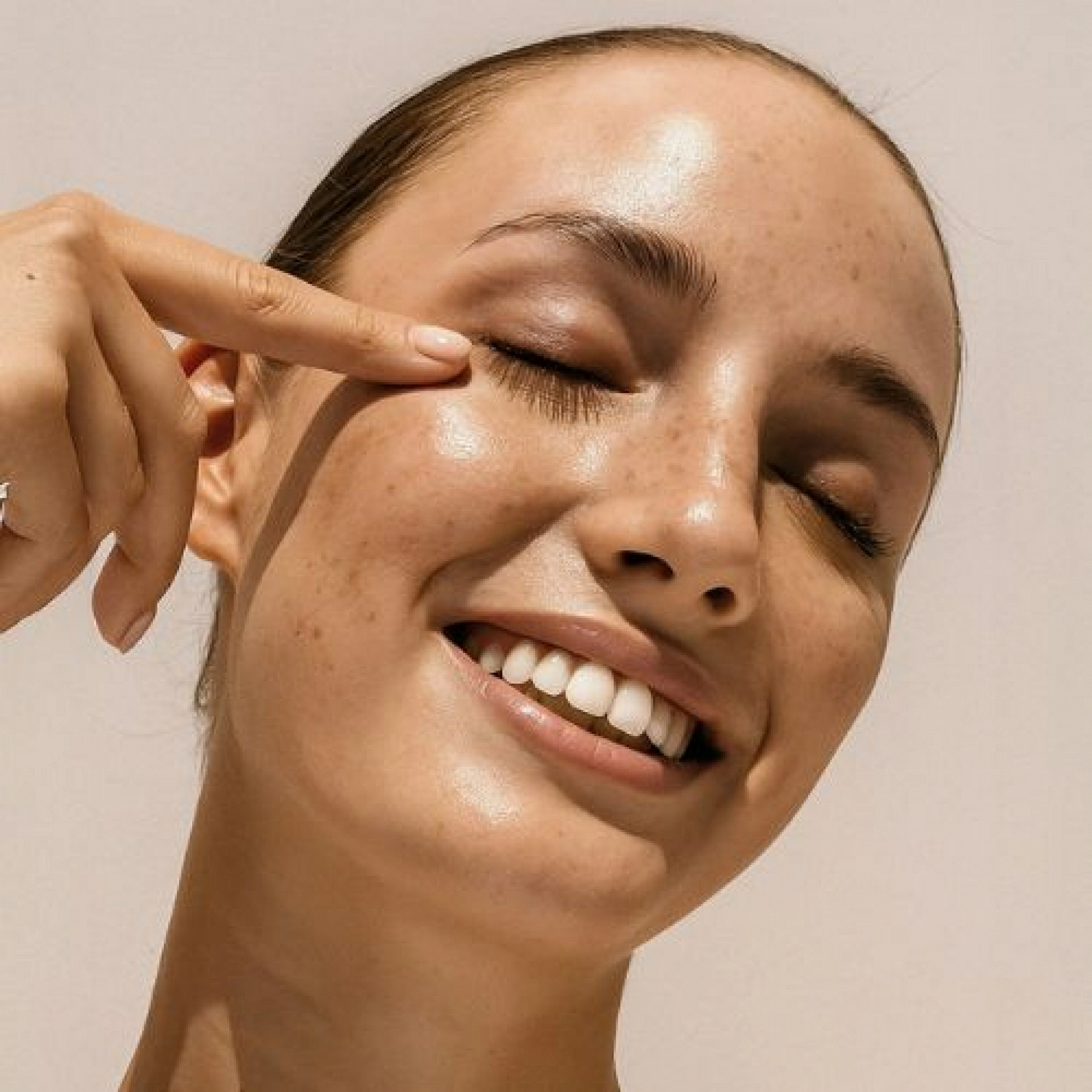 Mascarilla Facial Regeneradora | Mascarilla Iluminadora con Fitoesfingosina 50 ml - Perpetual K - Kelaya ®