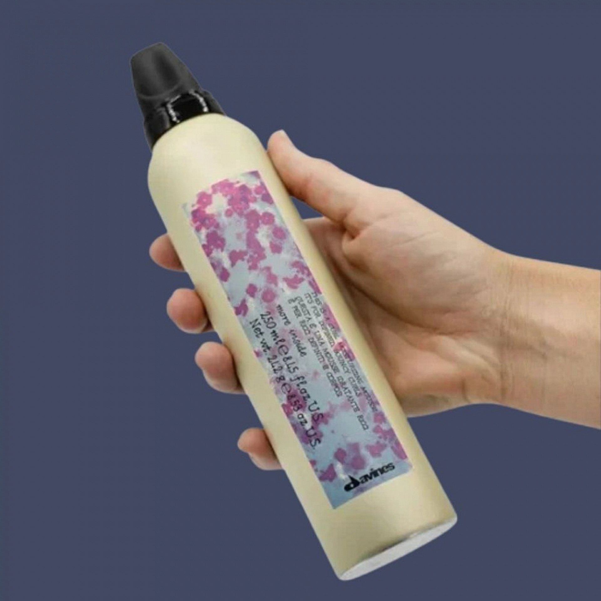 MI CURL MOISTURIZING MOUSSE | Mousse para rizos 250 ml - More Inside - Davines ®