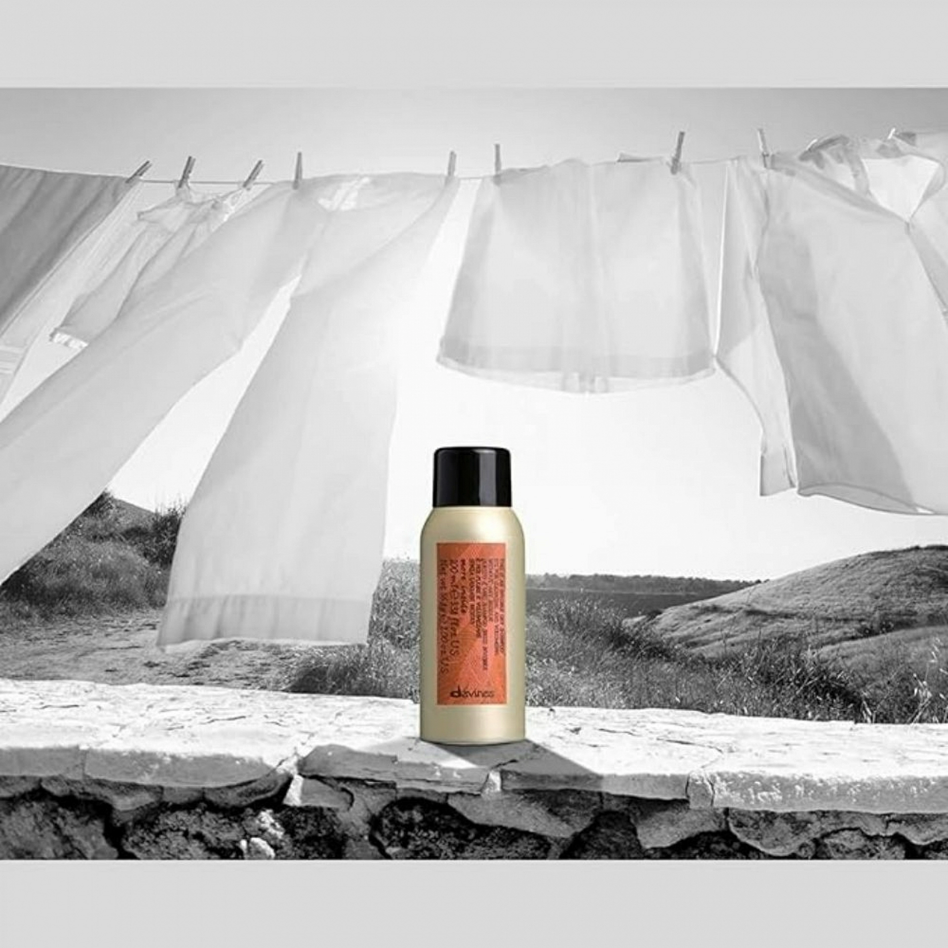 MI Invisible Dry Champú | Champú en seco - More Inside - Davines ®