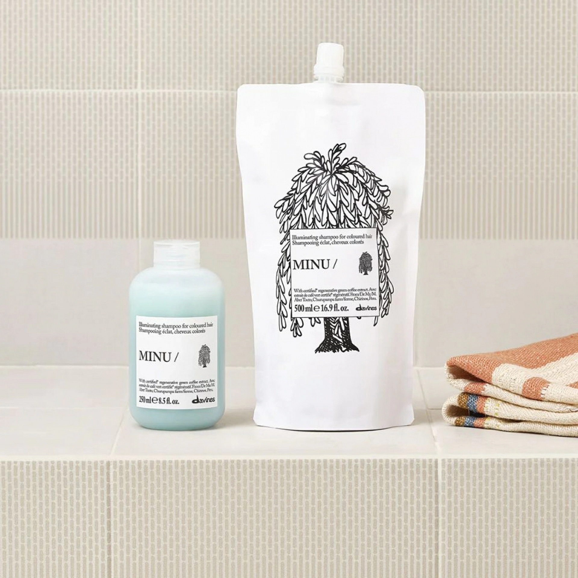 MINU / Shampoo | Champú para pelo teñido - Essential Haircare - Davines ®