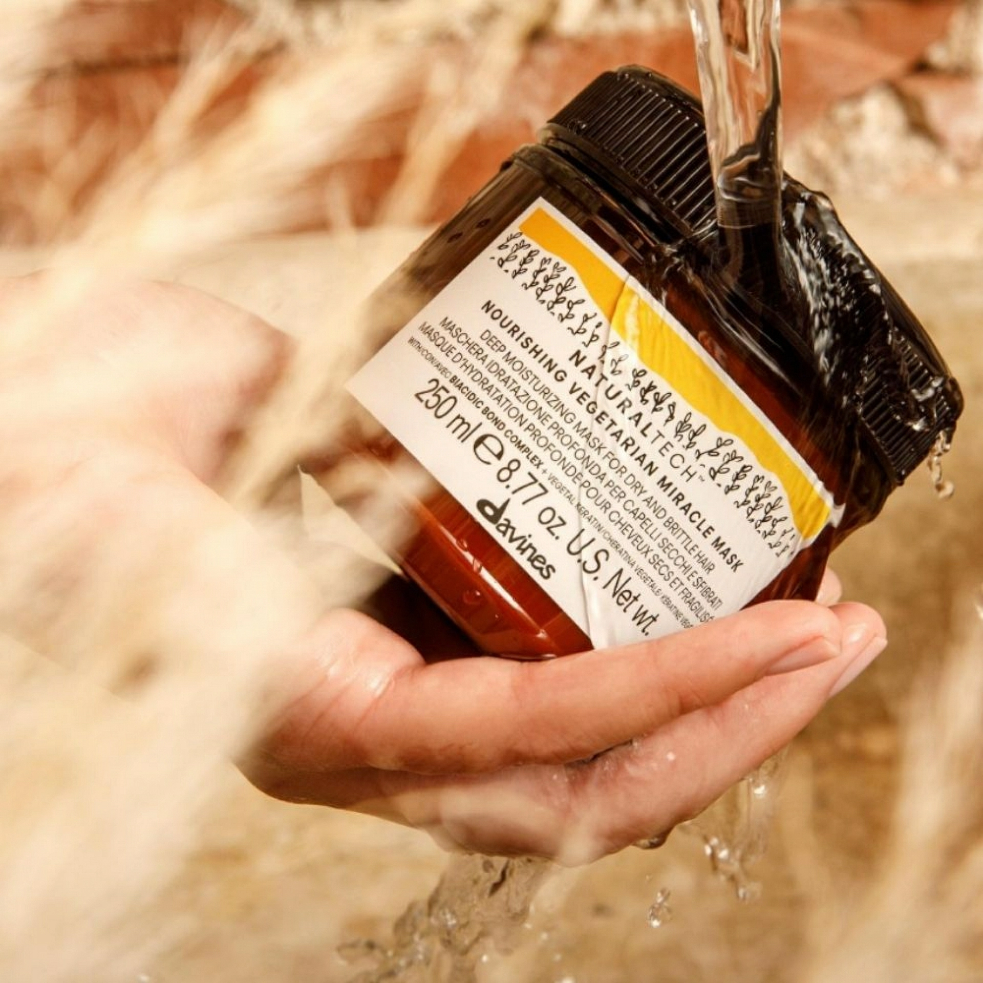 NOURISHING VEGETARIAN MIRACLE MASK | Mascarilla cabellos secos y dañados - Naturaltech - Davines ®