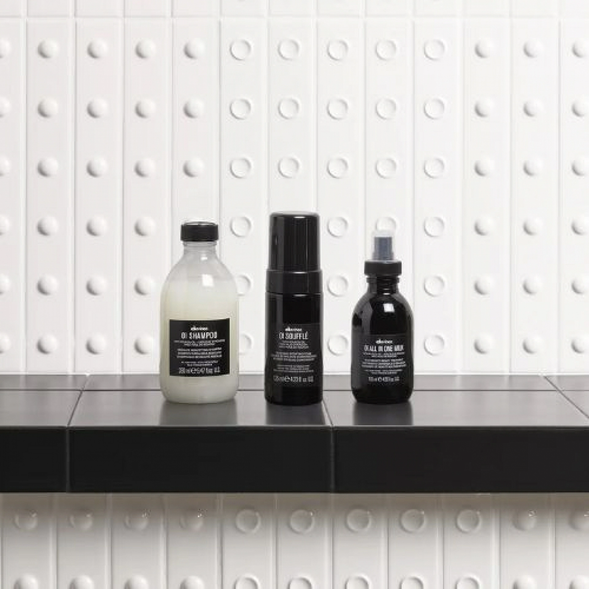 OI SOUFFLÉ | Mousse sedosa voluminizadora - OI - Davines ®