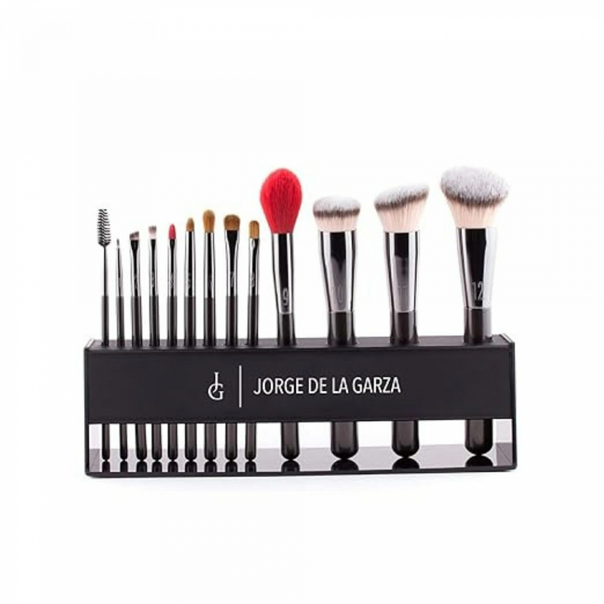 Pincel B11 - Colorete | Pincel de maquillaje profesional - Jorge de la Garza ®