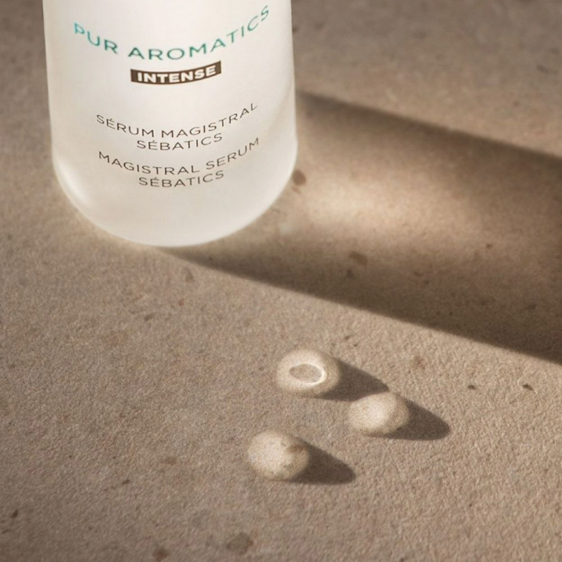 Serum Magistral Sebatics 30ml - Pur Aromatics - Ella Baché ®