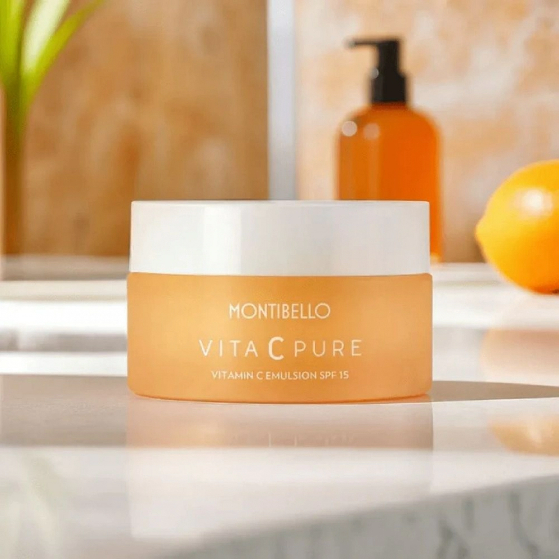 Vitamin C Emulsion SPF15 | Emulsión con Vitamina C 50ml - Vita Pure C - Montibello ®