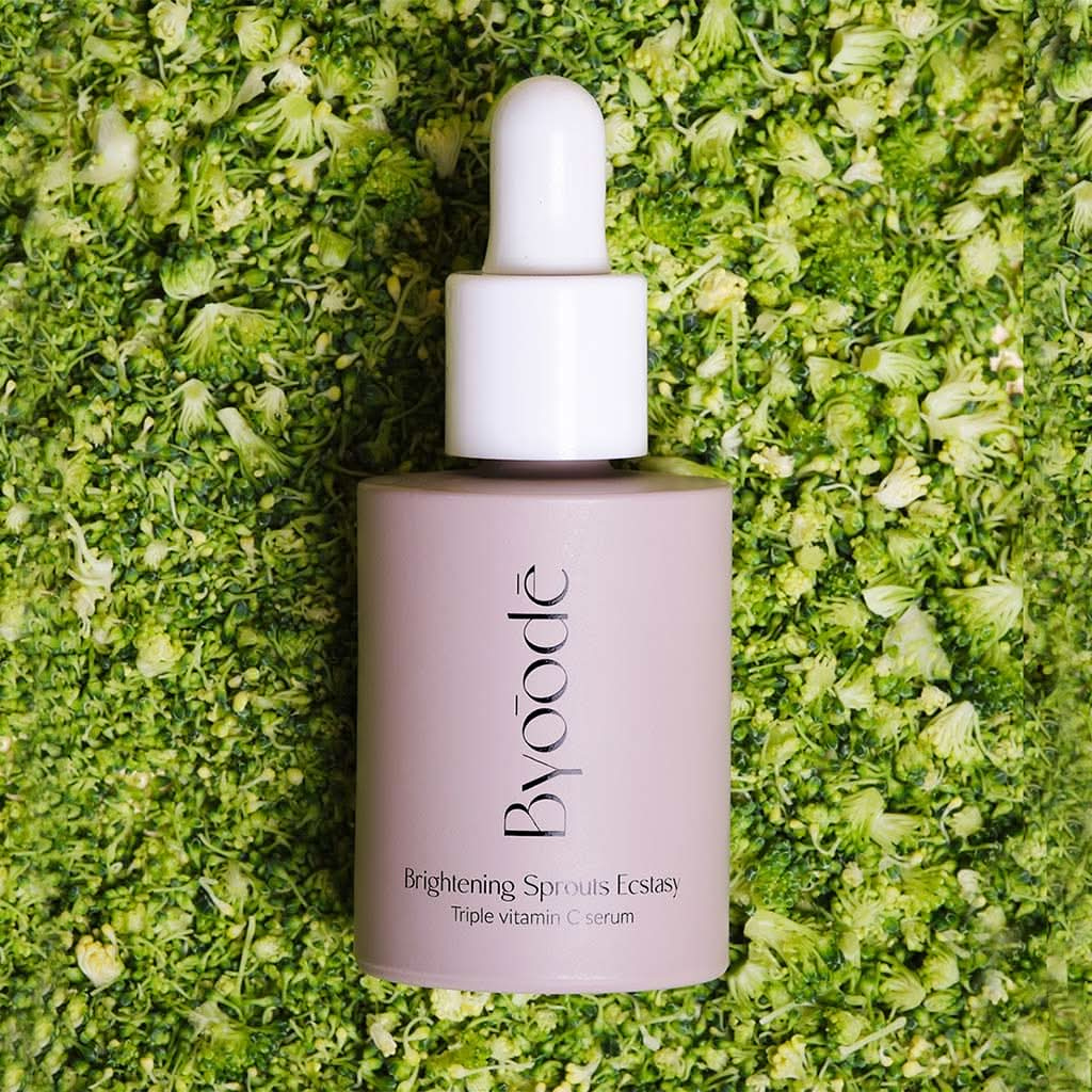Sérum iluminador y rejuvenecedor con tres tipos de vitamina C de Byoode