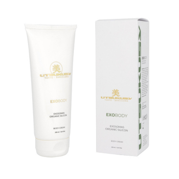 Crema corporal para reafirmar y mejorar la textura de la piel de Utsukusy